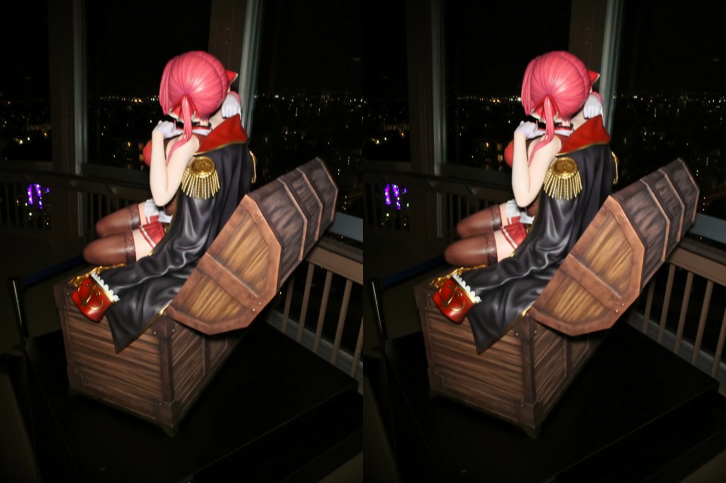 宝鐘マリン等身大フィギュア