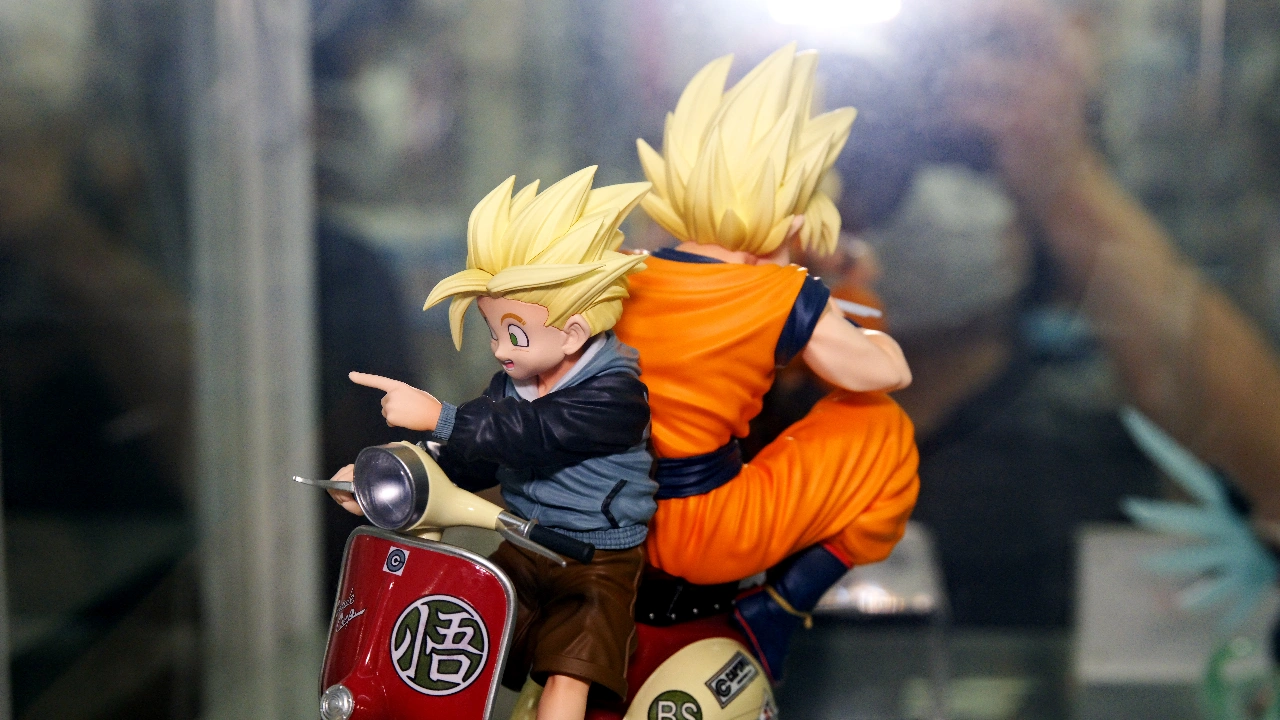 メガハウス デスクトップリアルマッコイEX ドラゴンボールZ スーパーサイヤ人孫悟空＆スーパーサイヤ人孫悟飯＆バイク